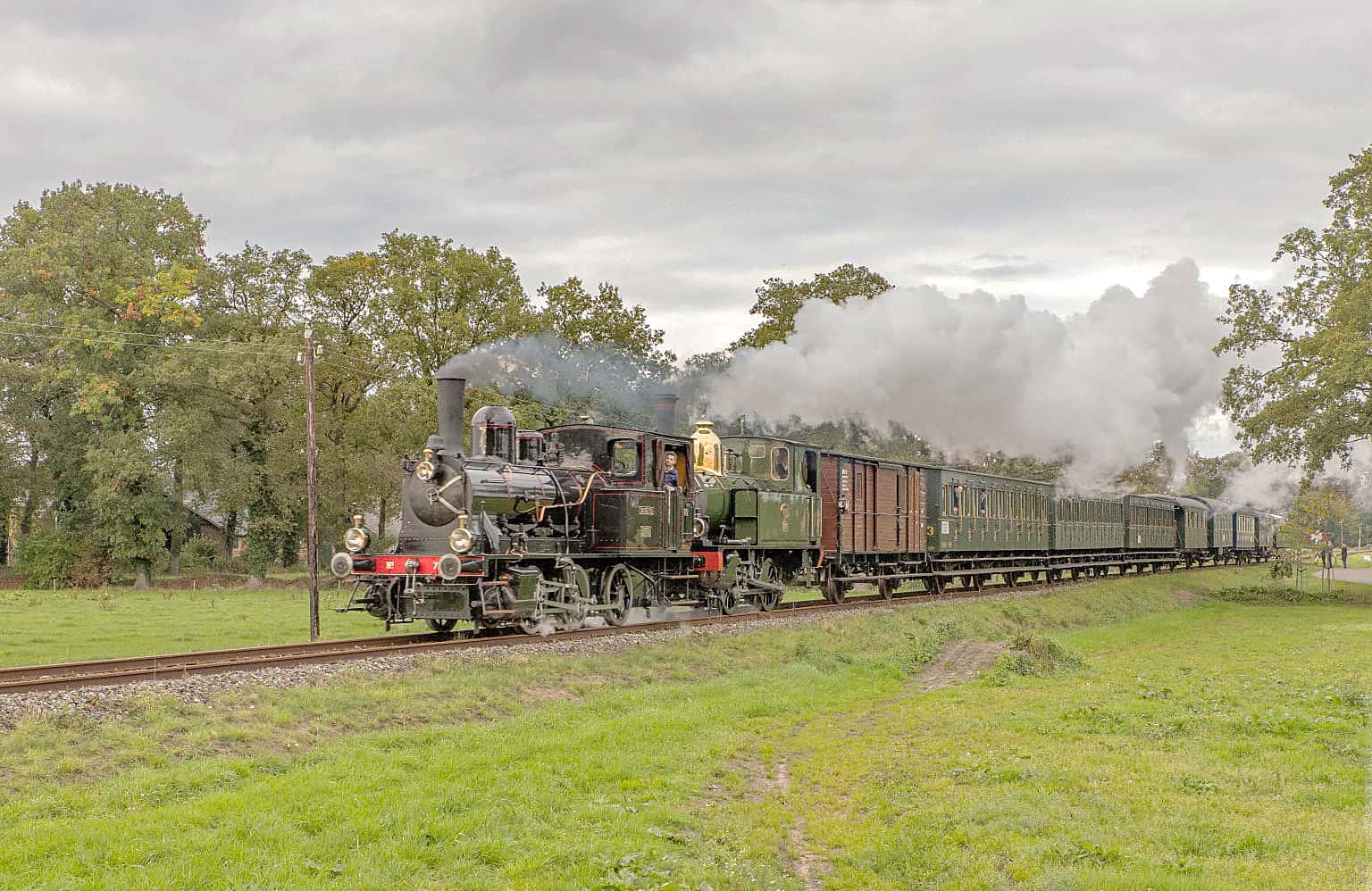 Stoomtrein rijdt alle zondagen in november - Rond Haaksbergen
